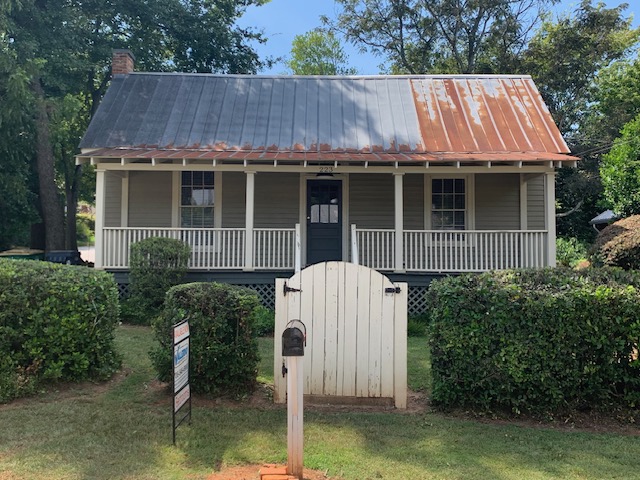 223 Lyndon Avenue