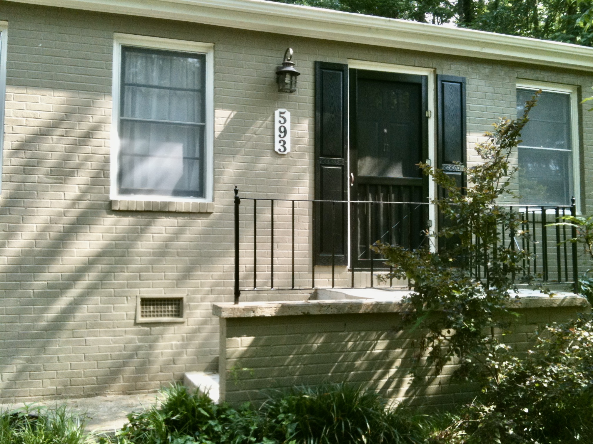593 Highland Avenue