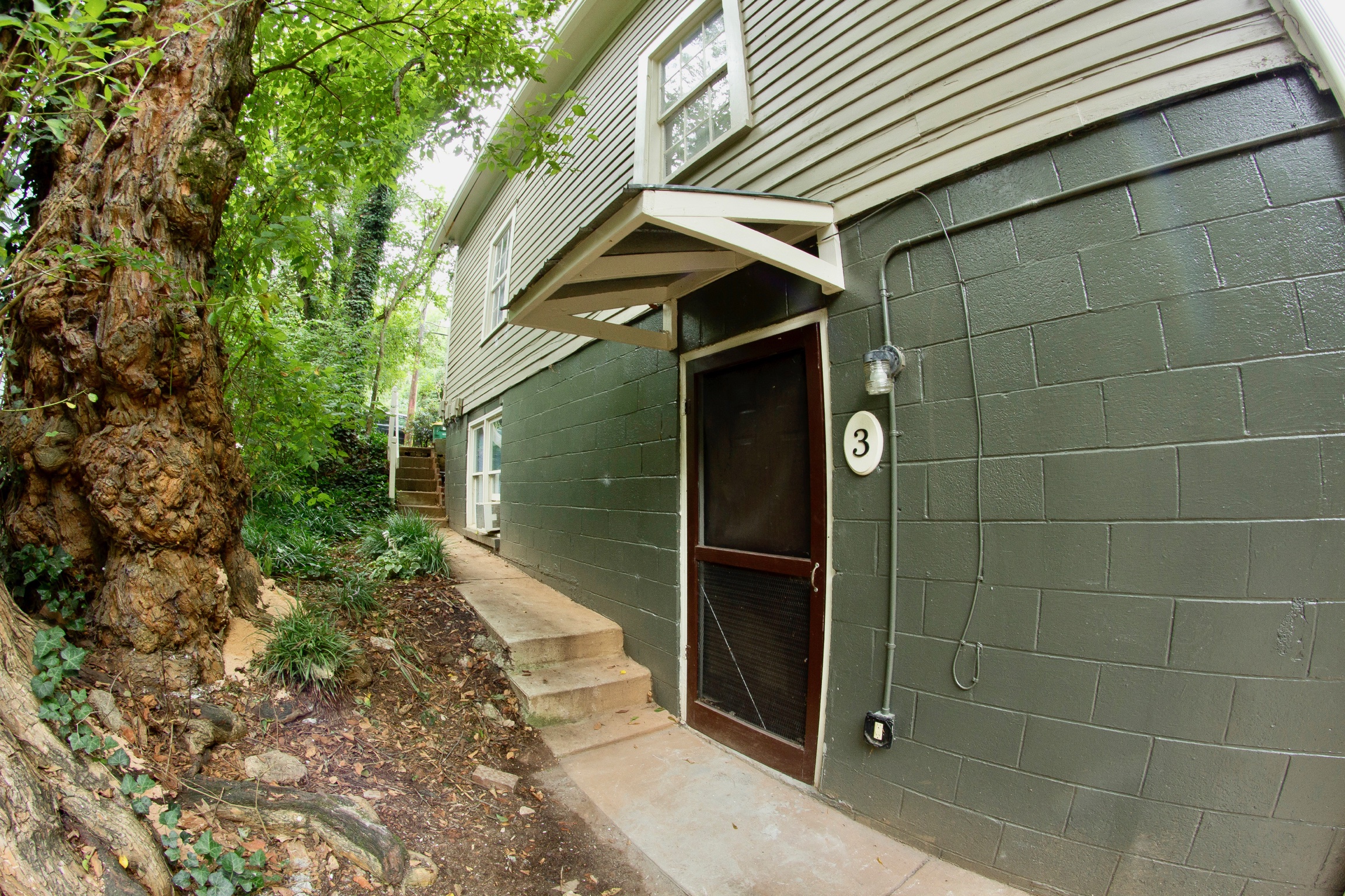 558 Pulaski Street - 3